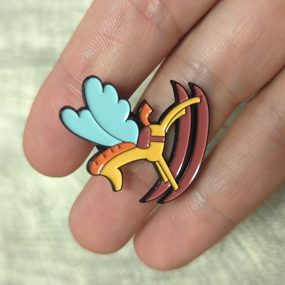 3/$30 Alice In Wonderland - Enamel Pin - Picture 2 of 2